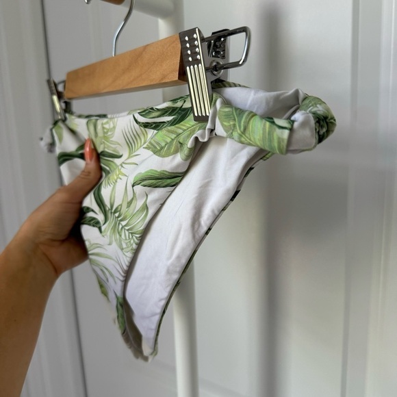 Monday Swimwear Tulum Bottoms in Palm - Picture 2 of 3